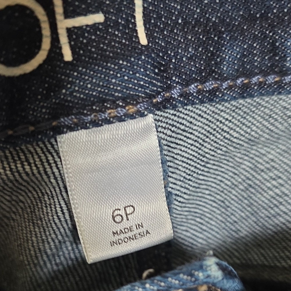 LOFT Women's Flare Jeans Dark Wash Blue Denim Size 6P - Picture 8 of 10